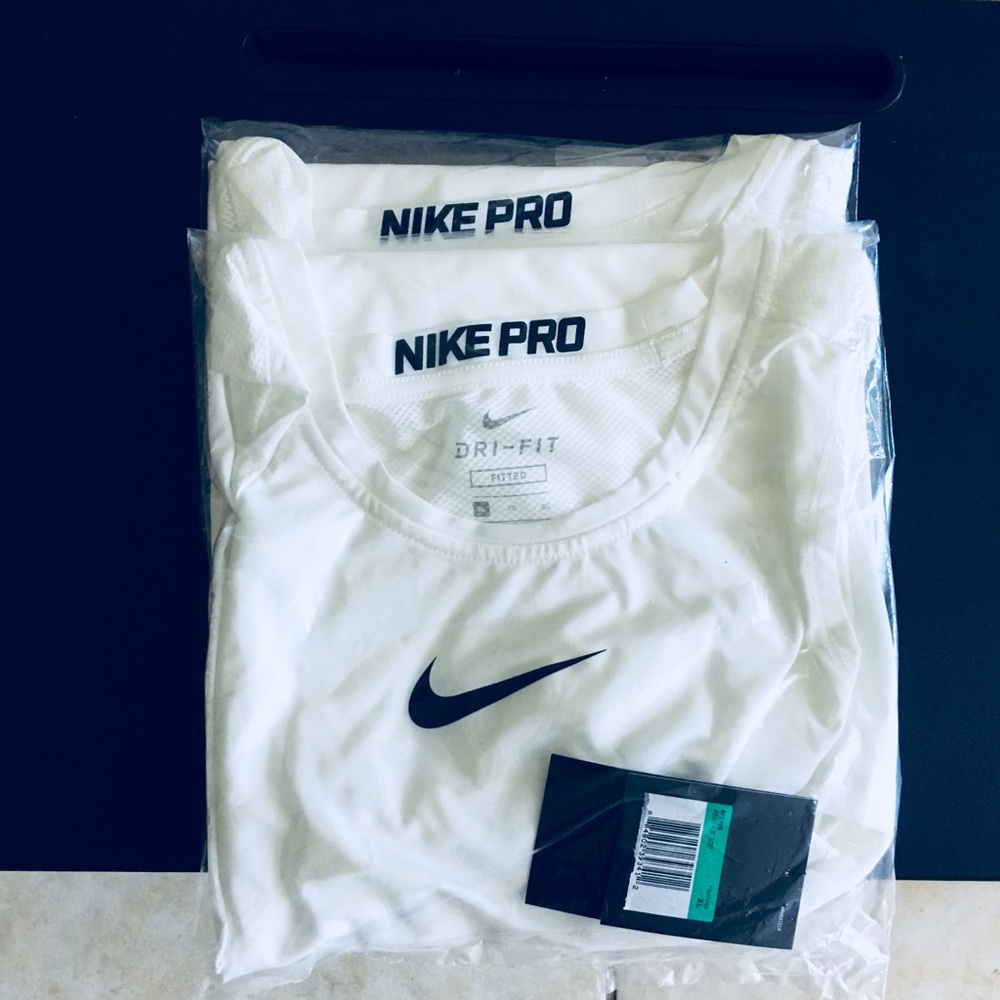 Nike Pro Fitted Mesh Tank Top
